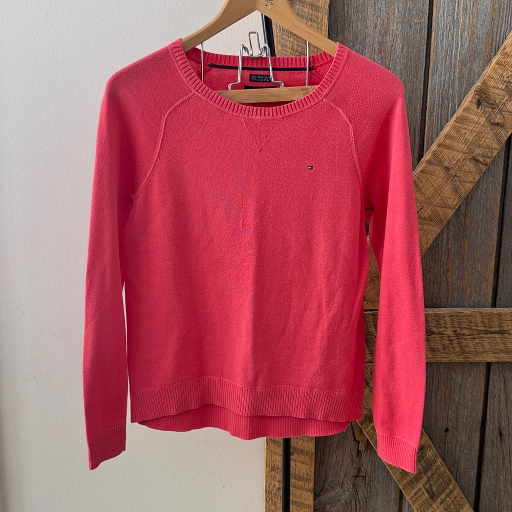 Tommy Hilfiger pink coral sweater-Size M